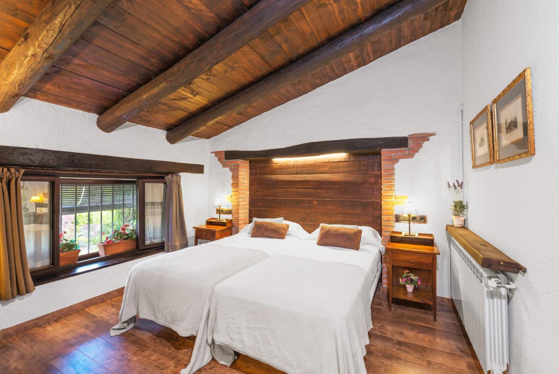 Comarquinal Bioresort Penedes San Quintin de Mediona ภายนอก รูปภาพ